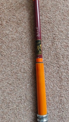 9 Foot Beachcaster sea fishing rod -Rare Australian Brand - Imagen 4 de 4