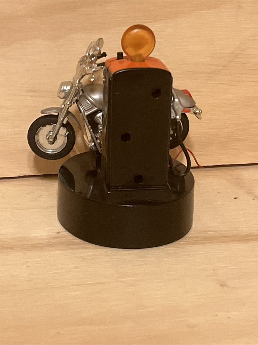 2003 Harley Davidson RC Bike and Gas Pump - Planet Toys