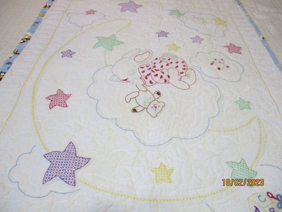 Baby Looney Tunes & Cross-Stitched睡兔婴儿毯 — 第 3/4 张图片