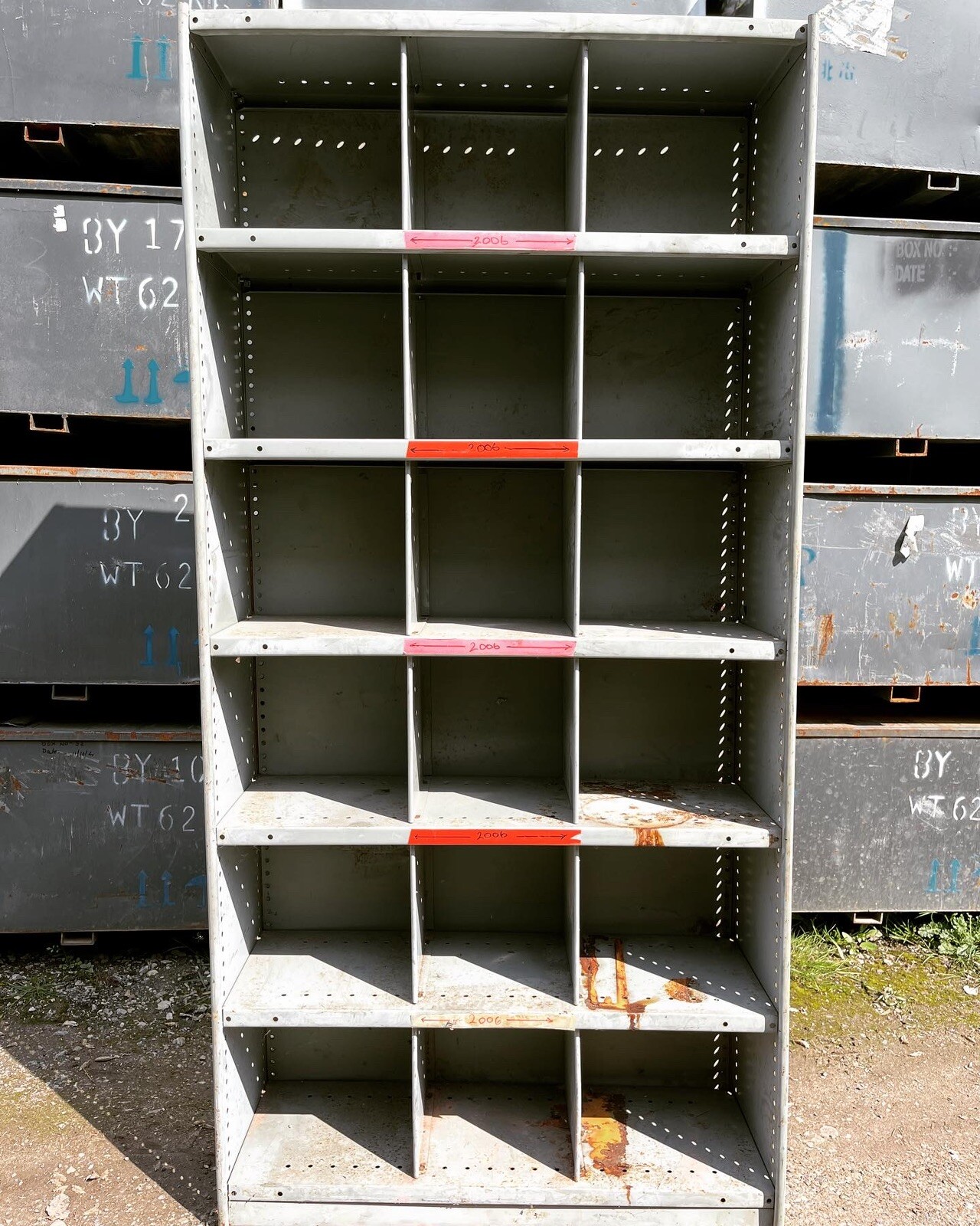 🏭 Vintage Industrial LARGE Pigeon Hole Bank of Drawers Storage