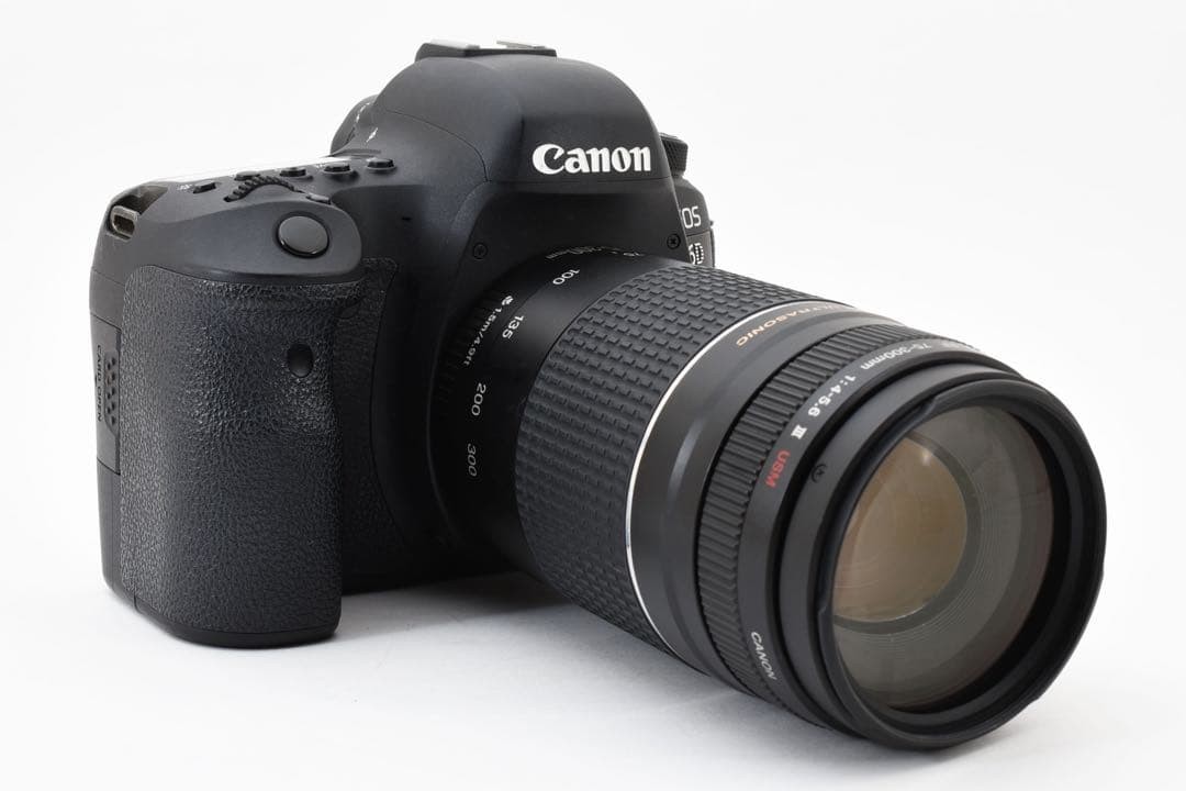 Canon EOS 6D Mark II DSLR Camera with 75-300mm Lens Set Excellent