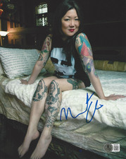 COMEDIAN MARGARET CHO SIGNED 8x10 PHOTO STAND UP COMEDY ACTRESS BAS BECKETT COA