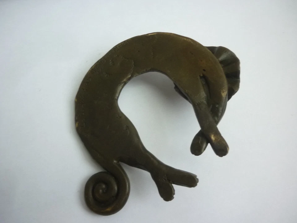 Belle sculpture moderne en bronze signée De la Tour statue chat costume Arlequin - Photo 3/4