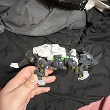 Zoids 2002 DARK HORN Action Figure Toy Hasbro Dinosaur