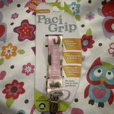 BooginHead PaciGrip Pacifier Clip Holder for Baby