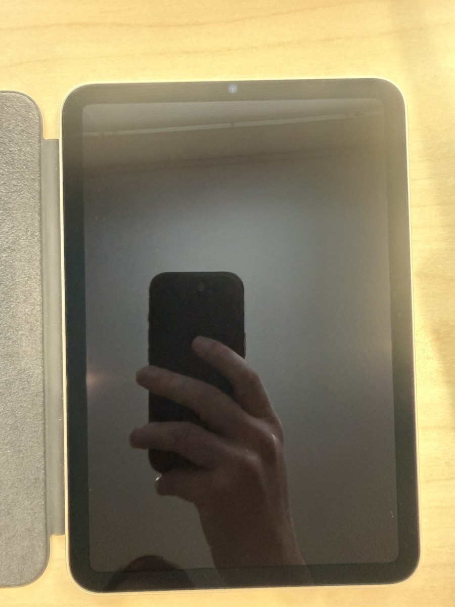 Apple iPad Mini 6 with Smart Folio - 256GB Space Gray (WiFi