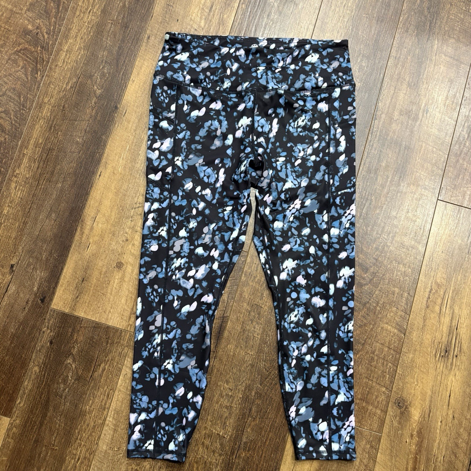 Gaiam Women’s Workout Leggings 3/4 Length Black Dot Blue Purple Active Pants XL