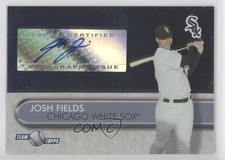 2006 Topps Team Topps Auto Josh Fields #TT-JF Auto n1u