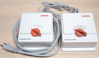 2x Märklin 6647 Transformer 32 VA 230 Volt