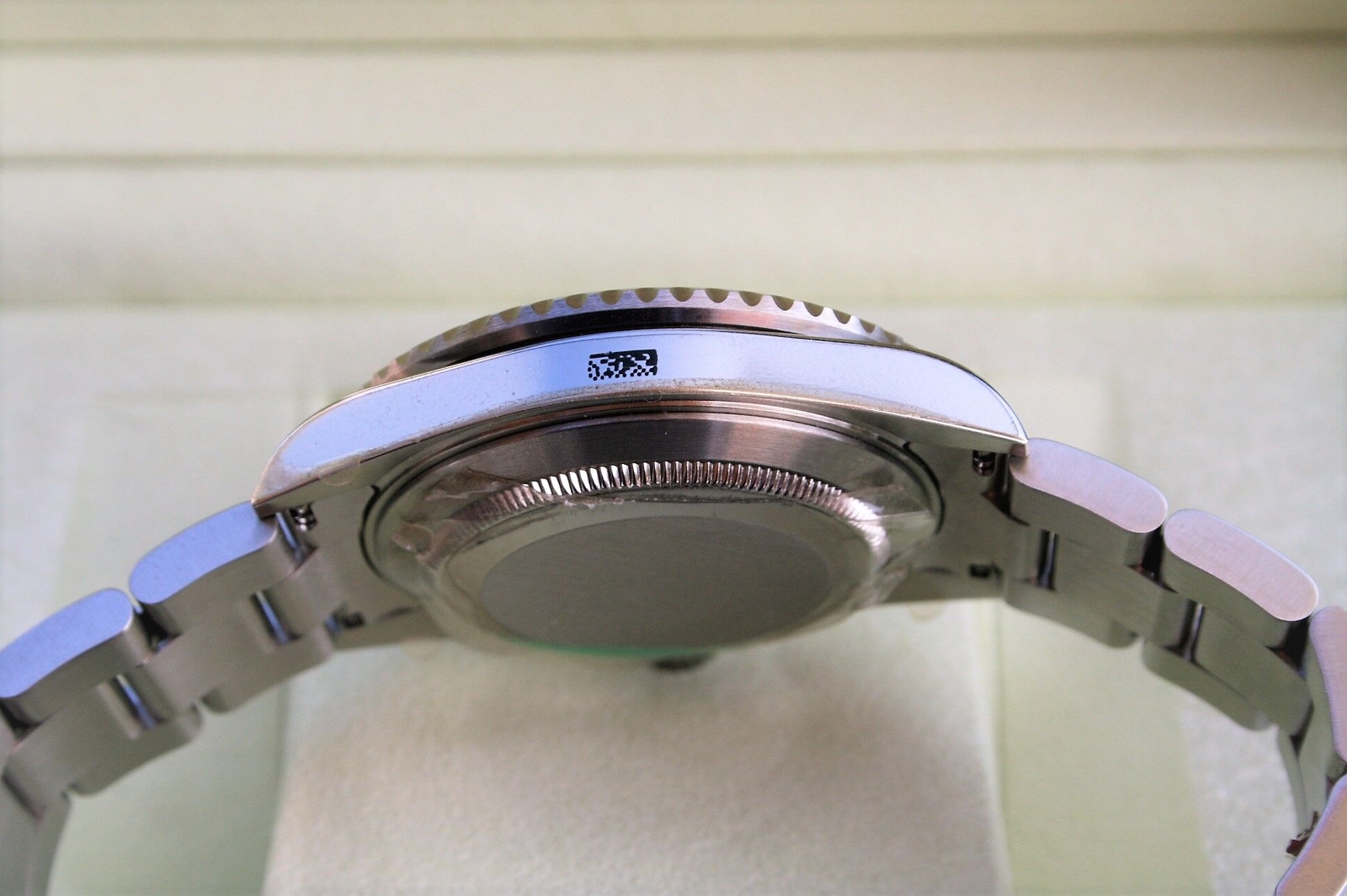 ROLEX 16610LV SUBMARINER GREEN ANNIVERSARY 50TH V NIB - Image 5