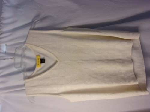 St. John Gold Label Ivory Knit Sweater set Toggle Jacket & Shell Small VGC - Picture 5 of 7
