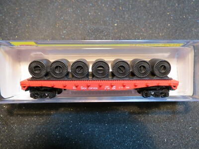 N - Model Power 84041 - 50' Flatcar w/load, Great Northern   Knuckle Coupler/NIB
