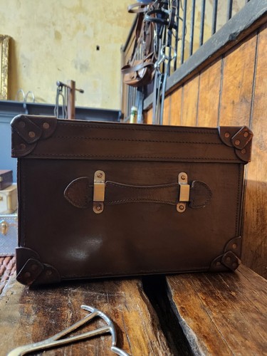 ANTIQUE Travel Trunk, Vintage Leather Chest - Car Luggage, Coffee Table. - Picture 6 of 13