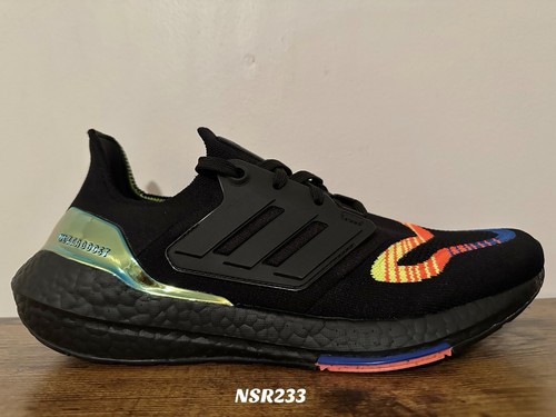ADIDAS ULTRABOOST 22 LINER ENERGY BLACK RUNNING SHOES HQ0965 SIZE 9.5 NEW