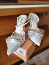 Be Mine Bridal Armela crystal bow heel shoes in ivory  Size 10