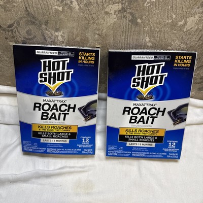Hot Shot Maxattrax Roach Bait 24 Bait Stations Total (2 Boxes)