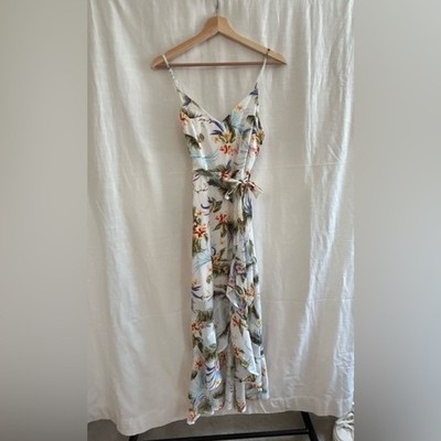 Francesca's NWT Floral Slip Maxi Dress - White Tropical Print vacation resort