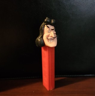 Vintage Pez Walt Disney Captain Hook Peter Pan 2.6 Yugoslavia No Feet