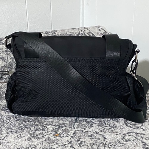 TopShop Nylon and Net Messenger Bag in Black - Picture 4 of 8