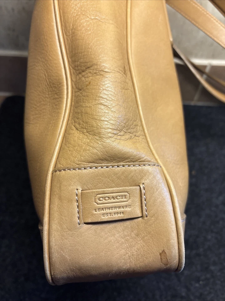 Vtg Coach Hampton Tote Bag Tan Leather Preppy Quiet Luxury 7776 Old Money - Image 4 of 4