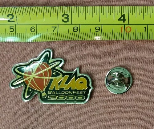 2000 Official KLAQ El Paso Balloonfest Souvenir jacket lapel Pin Hot Air Balloon