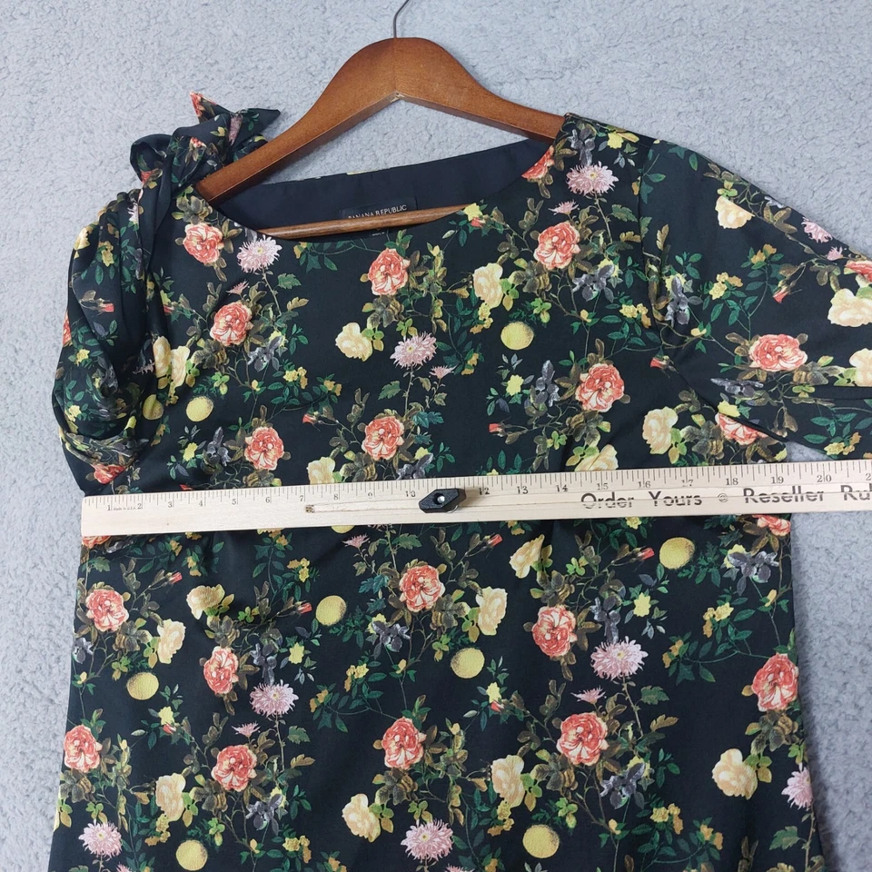 Vestido Banana Republic Feminino 8 Preto Floral Shift Manga 3\4 Camponesa Pradaria Boho - Imagem 4 de 4