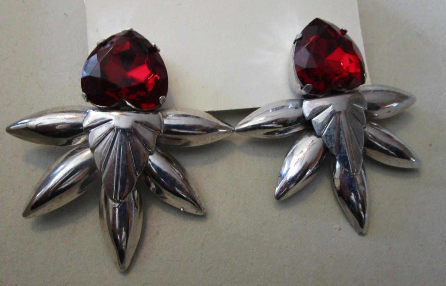 Large Scale Faux Ruby Silvertone Statement Clip O… - image 1