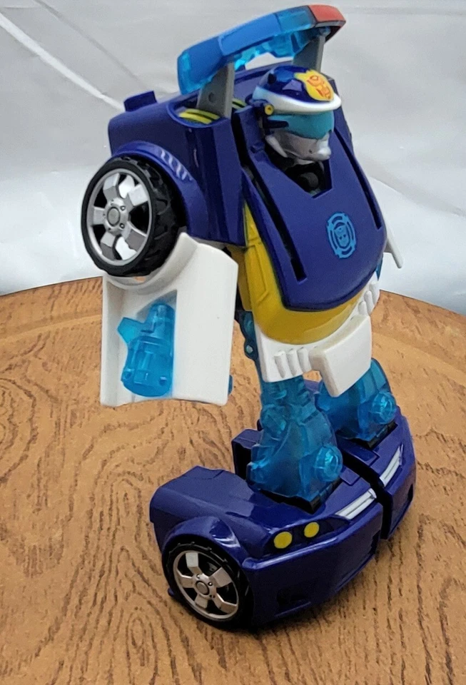 Hasbro Transformers Rescue Bots Academy Police Car Chase - Image 2 of 4