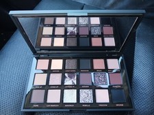 Paleta de sombras de ojos Huda Beauty Pretty Grunge nueva en caja edición limitada PRECIOSA AUTÉNTICA