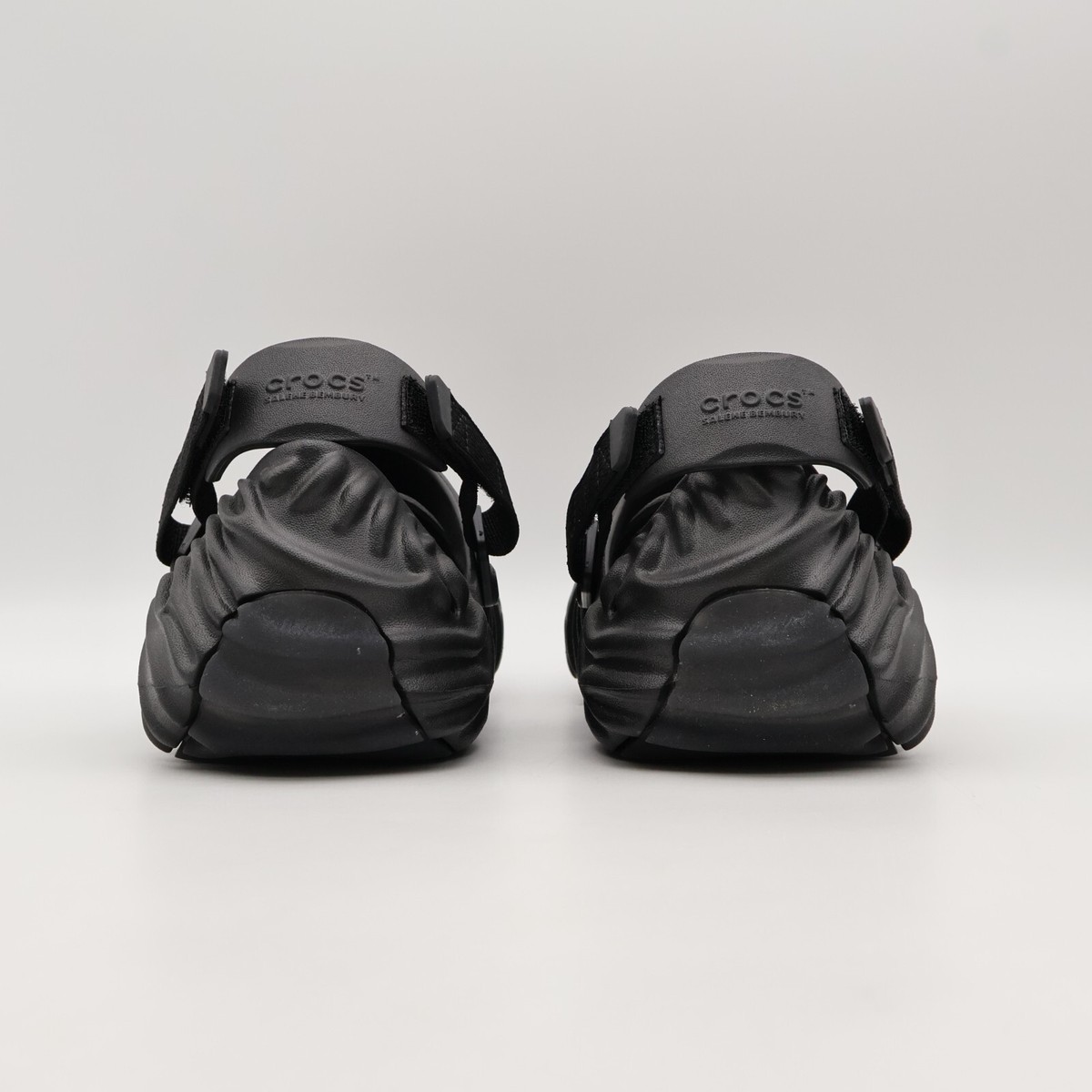 207393-001 Salehe Bembury x Crocs Pollex Sasquatch Black