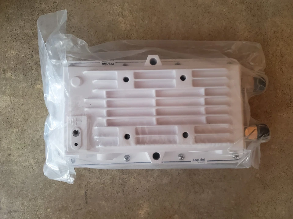 PROXIM WIRELESS TSUNAMI MP-820-SUA-100-US UNIDADE DE ASSINANTE 100MBPS ULN1-23 - Imagem 3 de 4