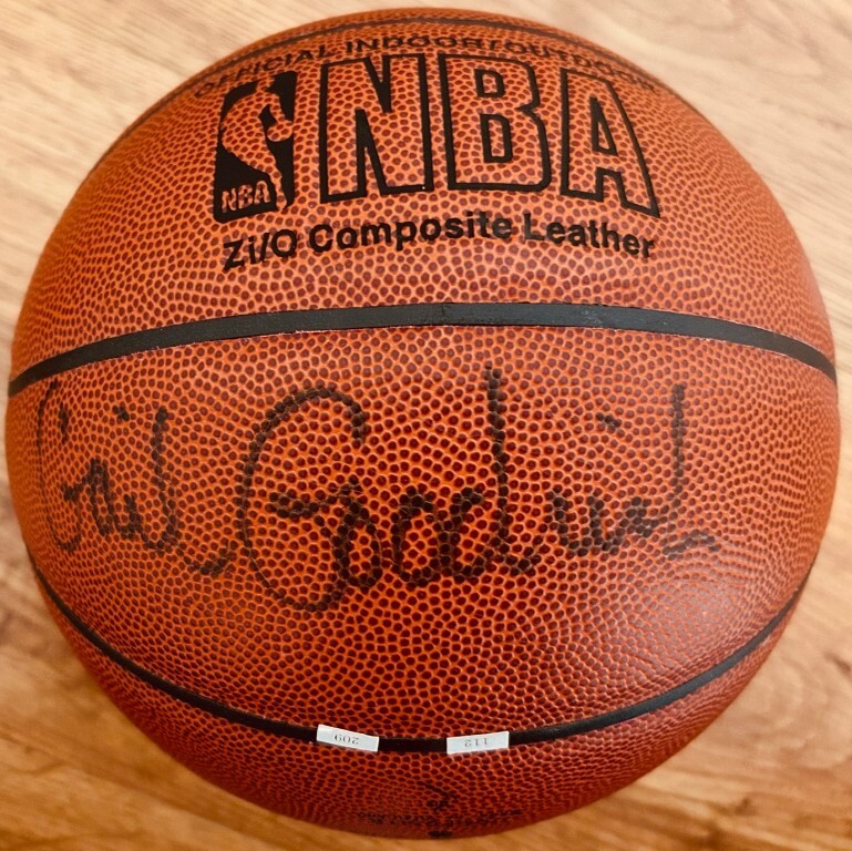 Gail Goodrich autograph signed Spalding NBA full size basketball JSA Lakers UCLA
