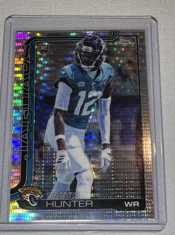 Travis Hunter  Pulsar  RC 2025 Topps Chrome Refractor #332 Jaguars
