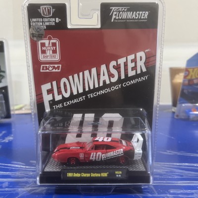 M2 Machines Flowmaster 1969 Dodge Charger Daytona HEMI Chase, Small Crease Pics