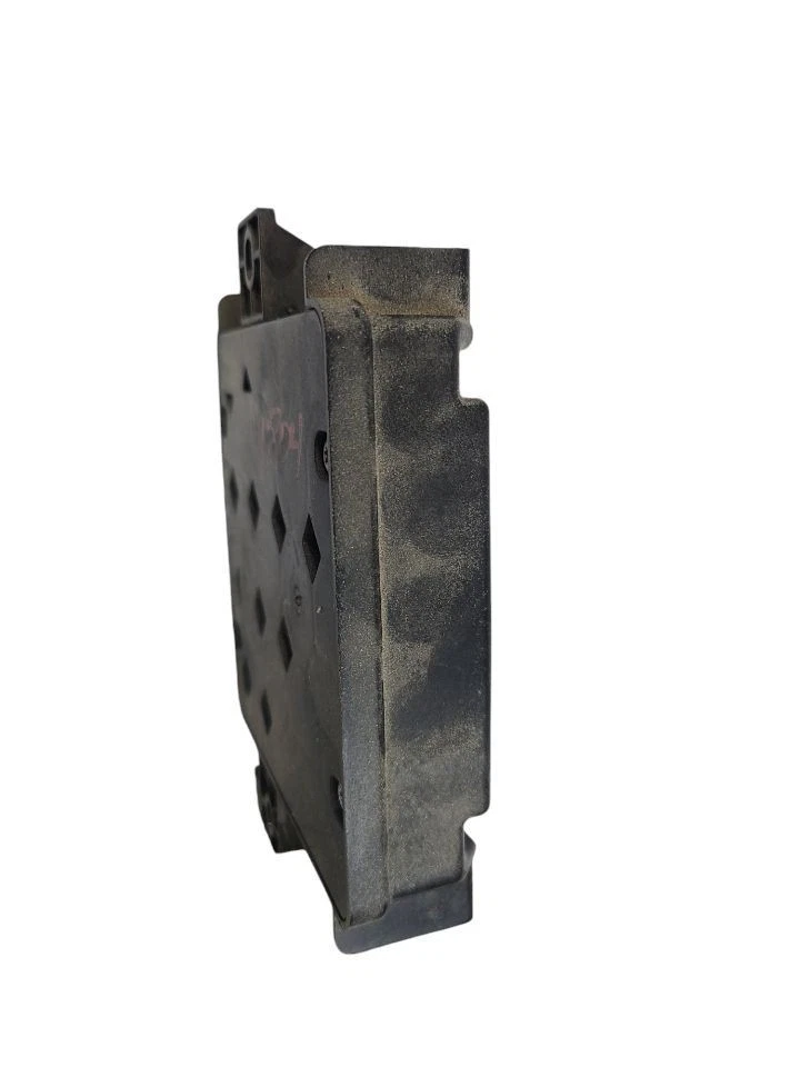 RAM1500 2018 chasis ECM 603253 Foto 4 de 4