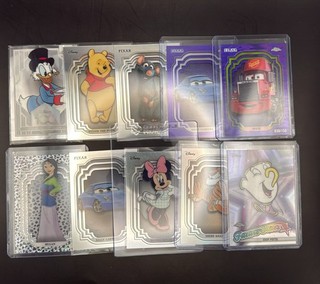 Topps Disney 100 / Chrome 10 Insert / Refractor / Insert / Numbered LOT
