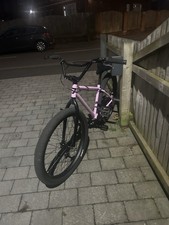 Mafia Bomma 26-inch Wheelie Bike Bomma Wheelie Bike with 26-inch Wheels Pink