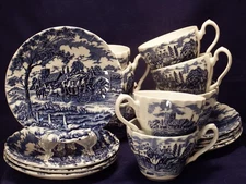 Myott Royal Mail Fine Staffordshire Ware (8) Saucers & (8) Cups Made in England