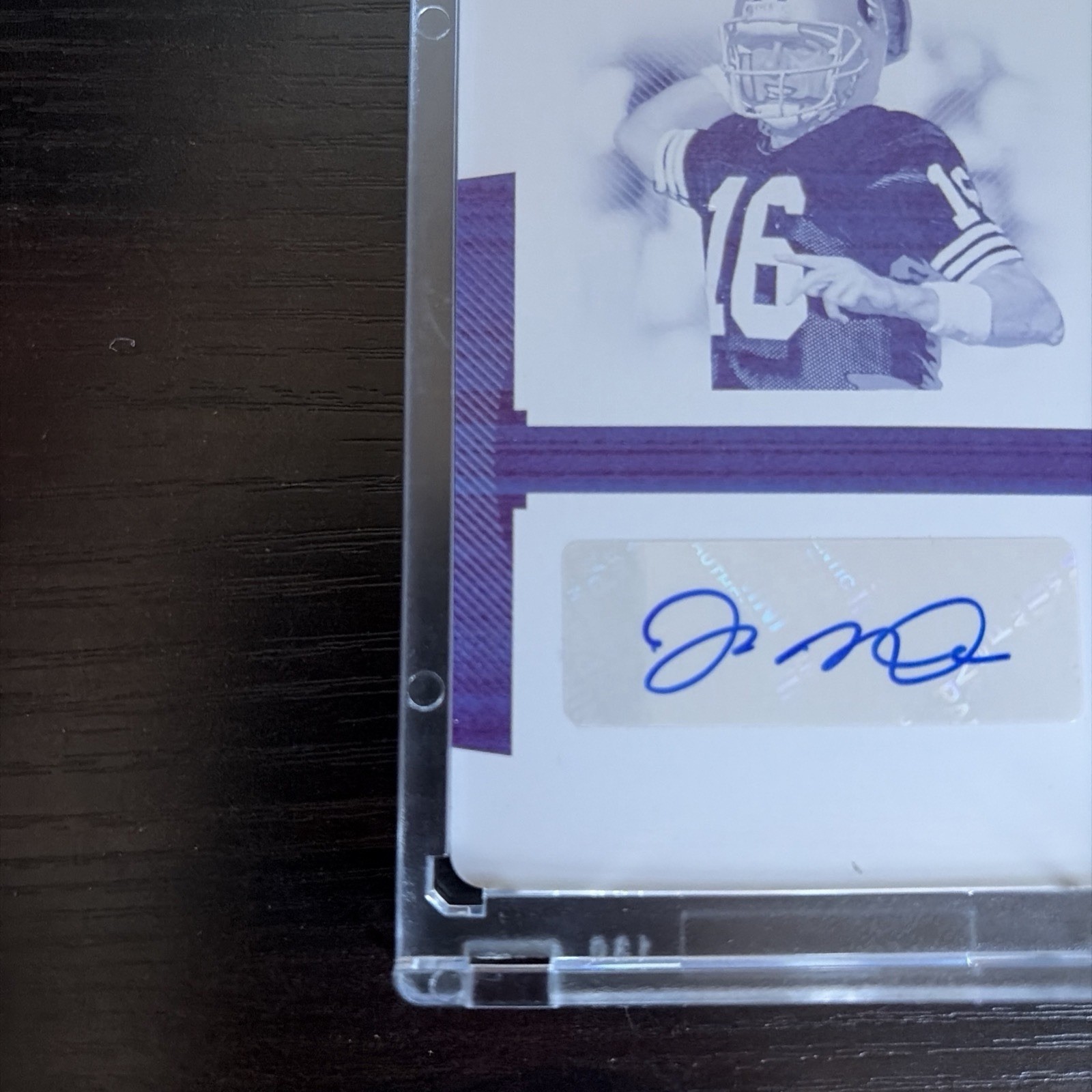 2019 Panini National Treasures Joe Montana Auto Printing Plate Blue 1/1 view 10