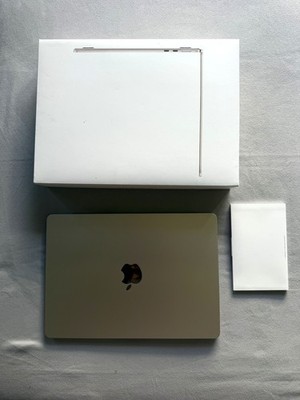 Apple - MacBook Air 13-inch Apple M2 chip Built for Apple Intelligence (Late 202