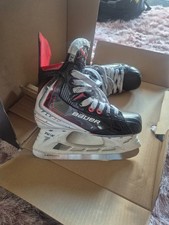 Bauer Vapor Fly 30 Ice Hockey Skates Size 3.5