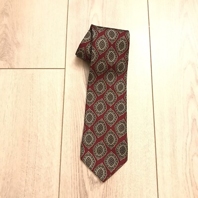 Jacques Estier Tie  Italian Silk 52 long 3.75 wide