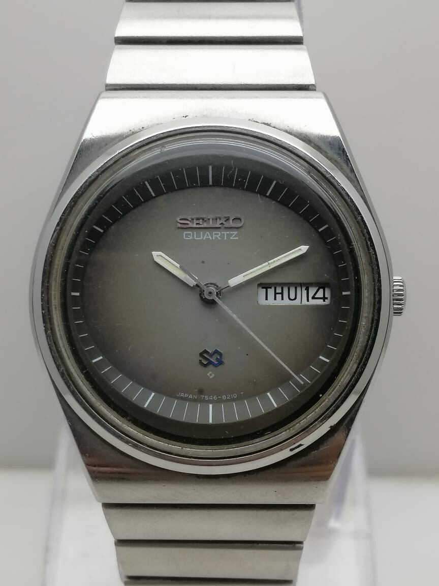 Seiko Quartz SQ 7546-8200 Day/Date Stainless Steel Vintage Men's