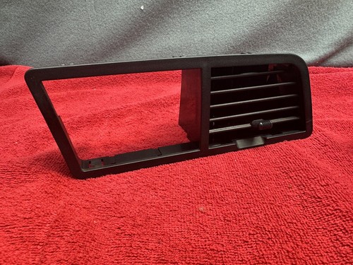 1989-1994 Ford Ranger Explorer Bronco II Middle Center Dash Heat AC Vent 4WD