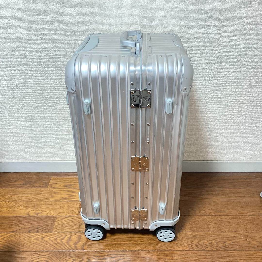Rimowa Original Trunk S 66L Silver 4 wheels Carry Case Rimowa Original Trunk S 66L Silver 4 wheels Carry Case
