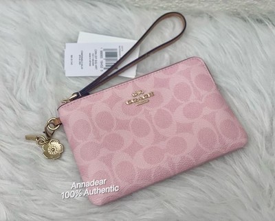 NWT Coach CEF72 Corner Zip Wristlet Signature Canvas with Charm NWT Coach CEF72 Corner Zip Wristlet Signature Canvas with Charm