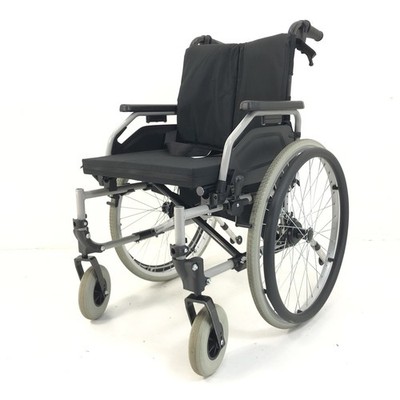 Otto Bock Start M2 Rollstuhl Faltrollstuhl Sb. 45 cm bis 120 kg Tippelrollstuhl