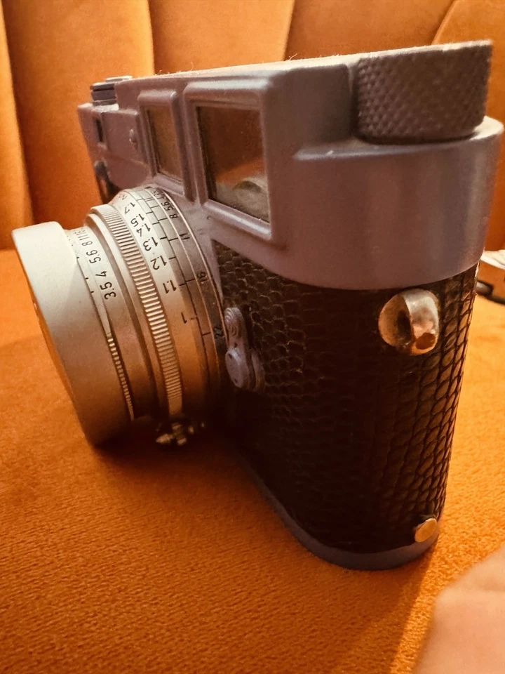 Câmera de Filme Leica M3 Single Stroke SS 35mm Com Medidor de Luz [Estado Perfeito] + Lente F3.5 - Imagem 2 de 4