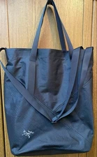Arc'teryx Granville 18 Tote Black Nylon with Shoulder Strap Excellent Condition