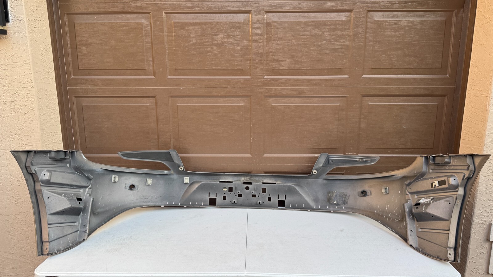 ✅ 2014-2018 ASTON MARTIN VANQUISH REAR BUMPER UPPER OEM W/SENSOR CD33-17K835-C